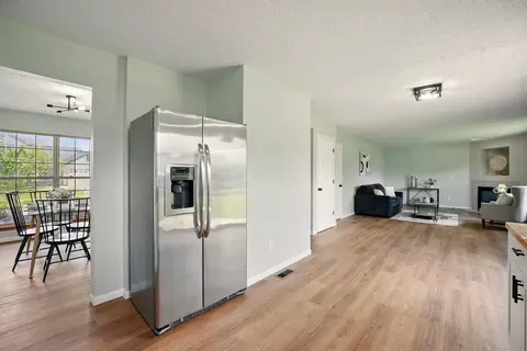 3146 Andy Ter, Columbus, OH 43223 photo 6