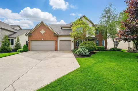6467 Spring Run Dr, Westerville, OH 43082