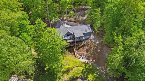 659 Natchez Ln, Sugar Grove, OH 43155