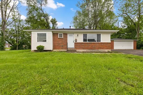 2957 Ivanhoe Dr, Columbus, OH 43209