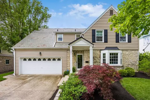 2275 Oxford Rd, Columbus, OH 43221