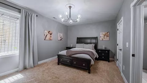 Bedroom - 163 E 3rd Ave, Columbus, OH 43201 photo 6 of 7