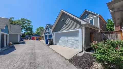 Exterior - 163 E 3rd Ave, Columbus, OH 43201 photo 11 of 11