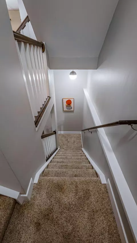 Entry Way - 163 E 3rd Ave, Columbus, OH 43201 photo 7 of 8