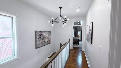 Entry Way - 163 E 3rd Ave, Columbus, OH 43201 photo 4 of 8