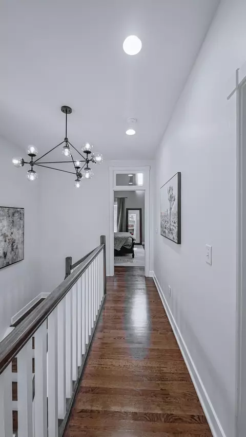 Entry Way - 163 E 3rd Ave, Columbus, OH 43201 photo 5 of 8