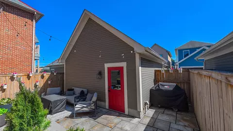 Exterior - 163 E 3rd Ave, Columbus, OH 43201 photo 8 of 11