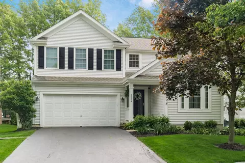 6204 Hilltop Trail Dr, New Albany, OH 43054