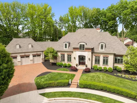 2060 Fontenay Pl, Columbus, OH 43220
