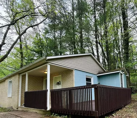 9966 Larimer Rd, Logan, OH 43138