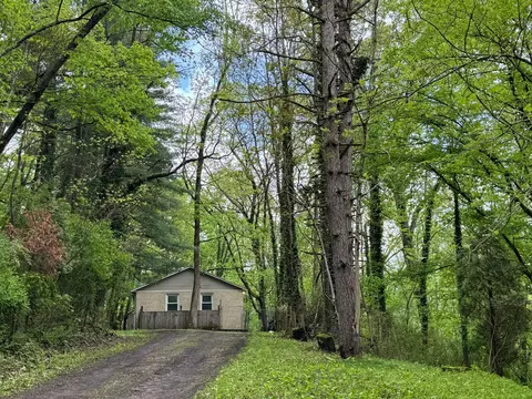 9966 Larimer Rd, Logan, OH 43138 photo 2