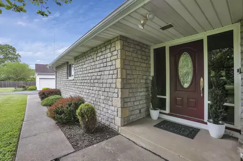 36718 Hocking Dr, Logan, OH 43138 photo 4