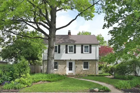 3220 Wicklow Rd, Columbus, OH 43204