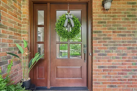 499 Wickham Way, Columbus, OH 43230
