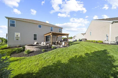 Exterior - 607 Green Forest Pl, Lithopolis, OH 43136 photo 24 of 25