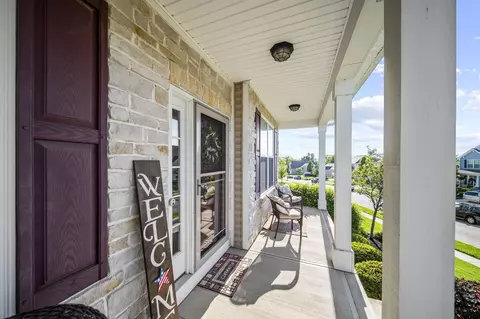 Exterior - 607 Green Forest Pl, Lithopolis, OH 43136 photo 8 of 25
