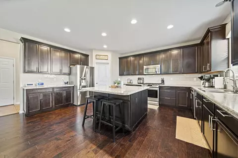 Kitchen - 607 Green Forest Pl, Lithopolis, OH 43136 photo 1 of 2