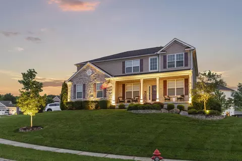 Exterior - 607 Green Forest Pl, Lithopolis, OH 43136 photo 10 of 25