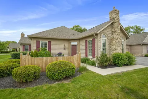 3757 Stoneway Pt, Powell, OH 43065