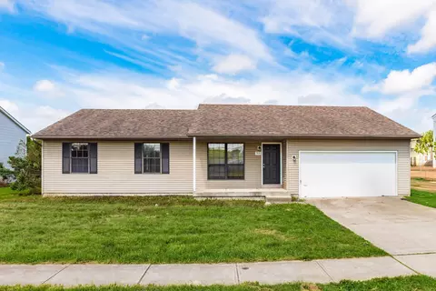 513 Long St, Ashville, OH 43103