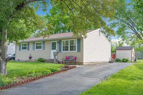 6082 Bolamo Ct, Westerville, OH 43081