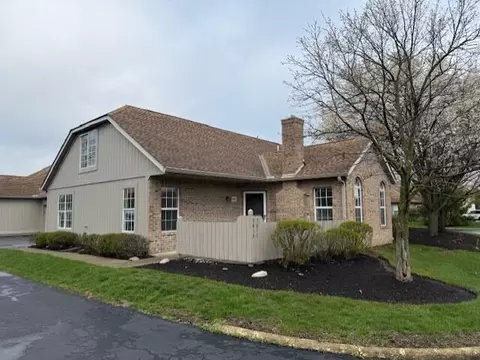 5817 Willow Lake Dr, Grove City, OH 43123