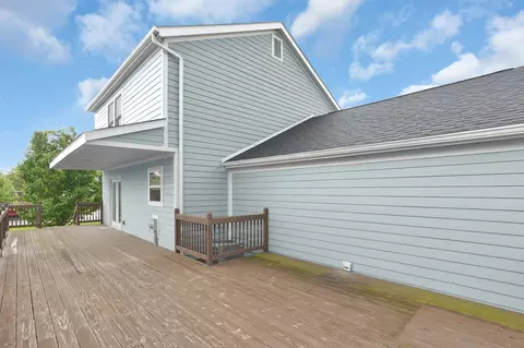 Exterior - 5744 Burcale Dr, Galloway, OH 43119 photo 2 of 4