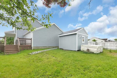 Exterior - 5744 Burcale Dr, Galloway, OH 43119 photo 4 of 4