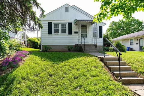 832 Oxley Rd, Columbus, OH 43212