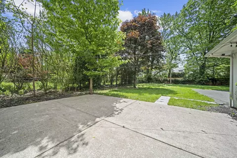 2249 E Broad St, Columbus, OH 43209 photo 34