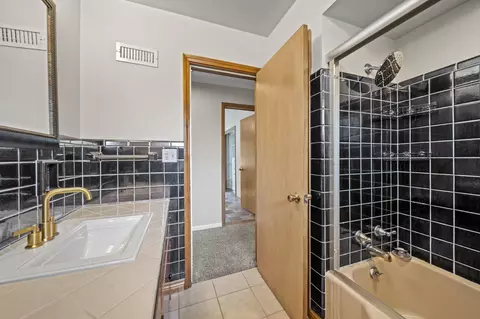 2249 E Broad St, Columbus, OH 43209 photo 27