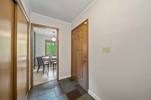 2249 E Broad St, Columbus, OH 43209 photo 5