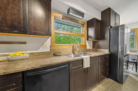 2249 E Broad St, Columbus, OH 43209 photo 15