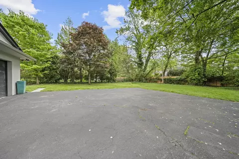 2249 E Broad St, Columbus, OH 43209 photo 37