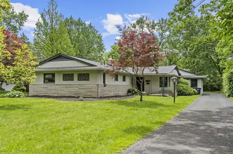 2249 E Broad St, Columbus, OH 43209
