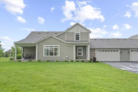 1070 Little Bear Pl, Lewis Center, OH 43035