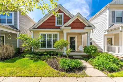 6147 Upper Albany Crossing Dr, Westerville, OH 43081