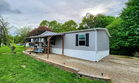 62525 Institute Rd, Lore City, OH 43755