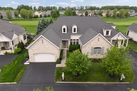 8217 Dolman Dr, Powell, OH 43065