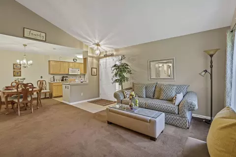 577 S Market St, Lithopolis, OH 43136 photo 12