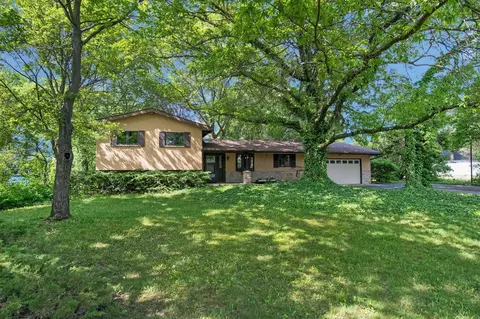 5886 Cummington Pl, Columbus, OH 43213