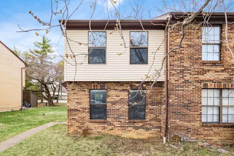 3246 Rakeford Dr, Columbus, OH 43231