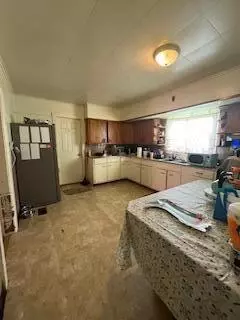 132 Scioto St, Marion, OH 43302 photo 6