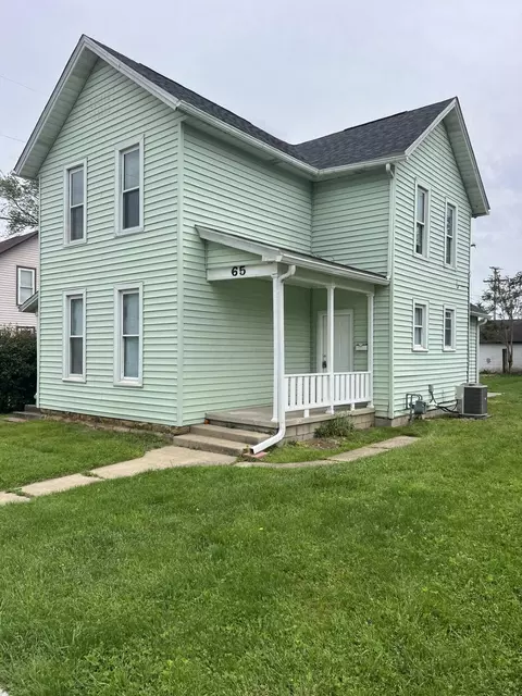 65 E North St, Newark, OH 43055