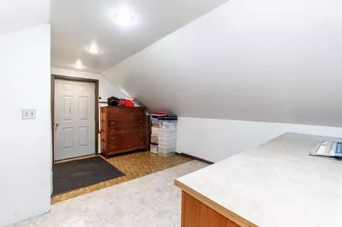 Entry Way - 281 E Central Ave, Delaware, OH 43015 photo 4 of 4