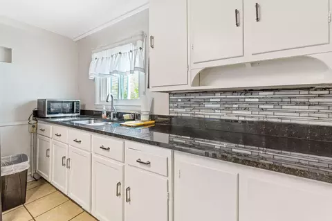 Kitchen - 281 E Central Ave, Delaware, OH 43015 photo 2 of 3
