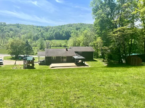 3579 Sharon Valley Rd NE, Newark, OH 43055