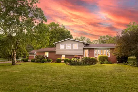 783 Millstone Ln, Mount Vernon, OH 43050