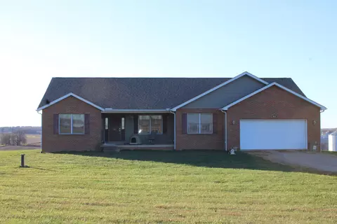 8193 Landis Rd SW, Amanda, OH 43102