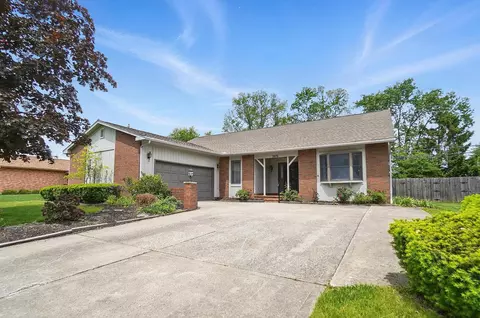 2876 Buxton Ln, Grove City, OH 43123